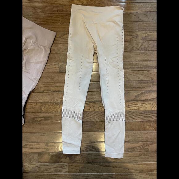 Light pink/ mauve varley seamless leggings size small - Picture 5 of 7